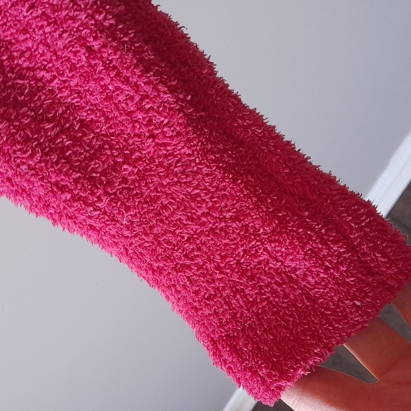 Ruby Moon Sweater - Picture 5 of 6